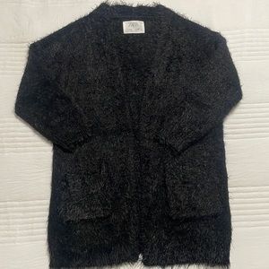 Beautiful Zara coat size 8 for girl.